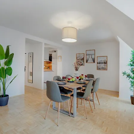 Serenity Suite By Hero Homes - Ruhige Und Zentrale Lage Im Historischen Zentrum Mit Lift & Self-Check-In Graz Exterior foto