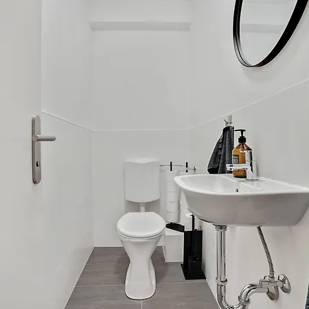 Serenity Suite By Hero Homes - Ruhige Und Zentrale Lage Im Historischen Zentrum Mit Lift & Self-Check-In Graz Exterior foto