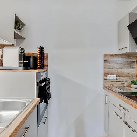 Serenity Suite By Hero Homes - Ruhige Und Zentrale Lage Im Historischen Zentrum Mit Lift & Self-Check-In Graz Exterior foto