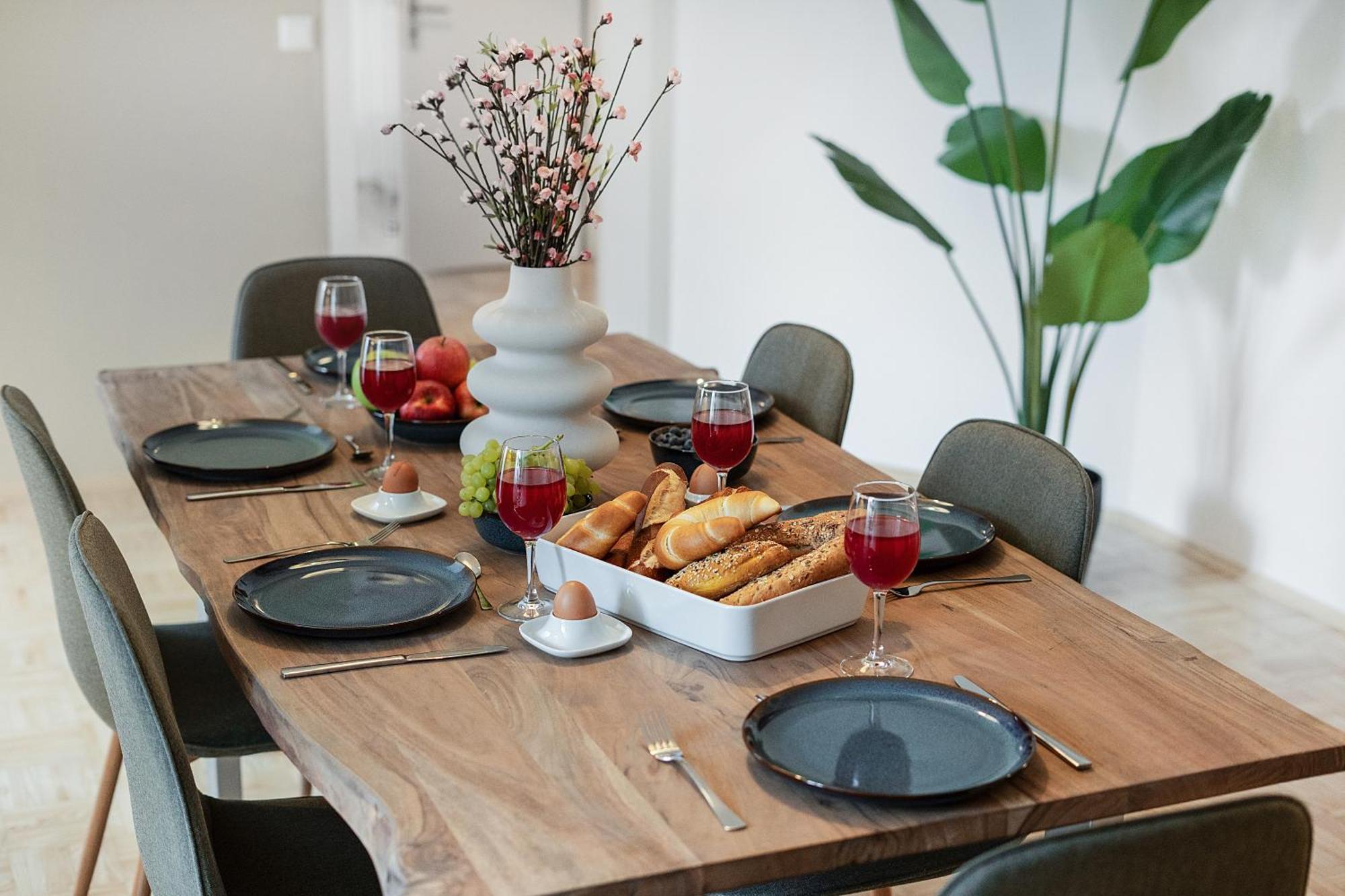 Serenity By Hero Homes - Ruhige Und Zentrale Lage Im Historischen Zentrum Mit Lift & Self-check-in *
