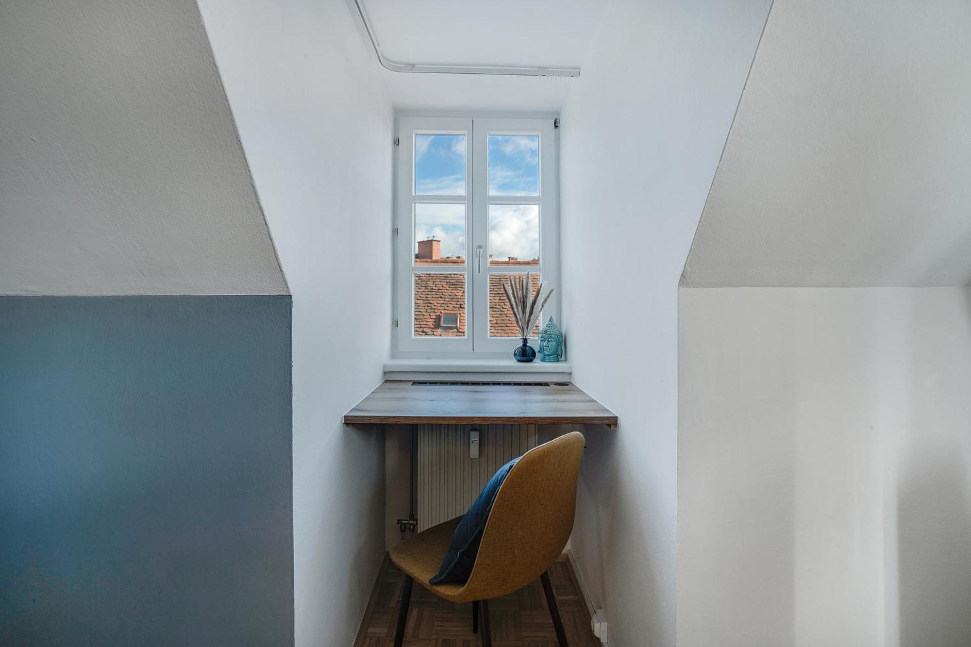 Serenity By Hero Homes - Ruhige Und Zentrale Lage Im Historischen Zentrum Mit Lift & Self-check-in Graz