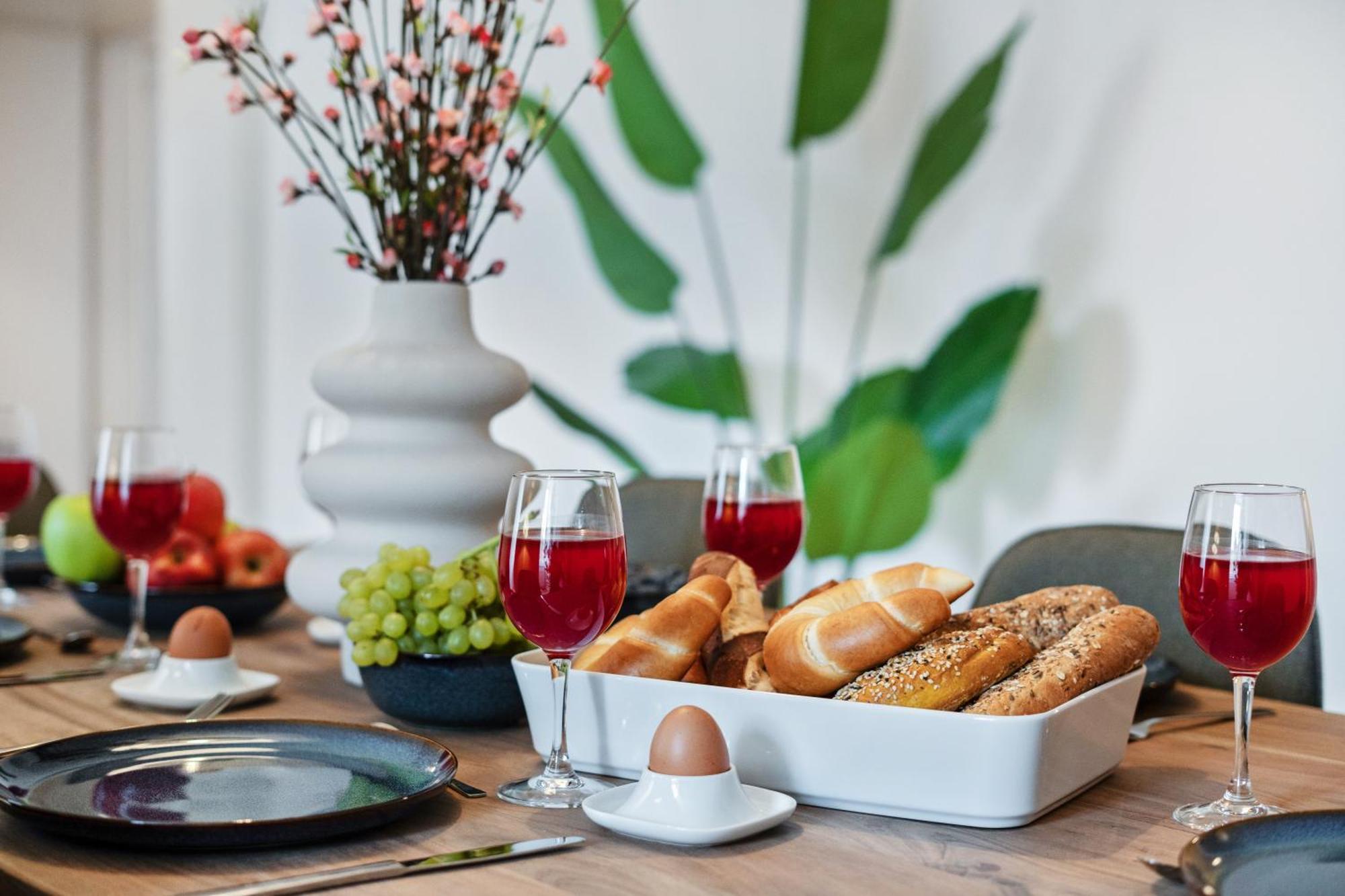 Apartment Serenity By Hero Homes - Ruhige Und Zentrale Lage Im Historischen Zentrum Mit Lift & Self-check-in